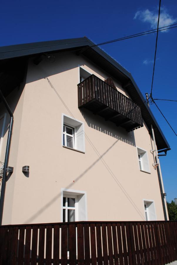 Corner House Apartments Near Lake Bled Radovljica Esterno foto