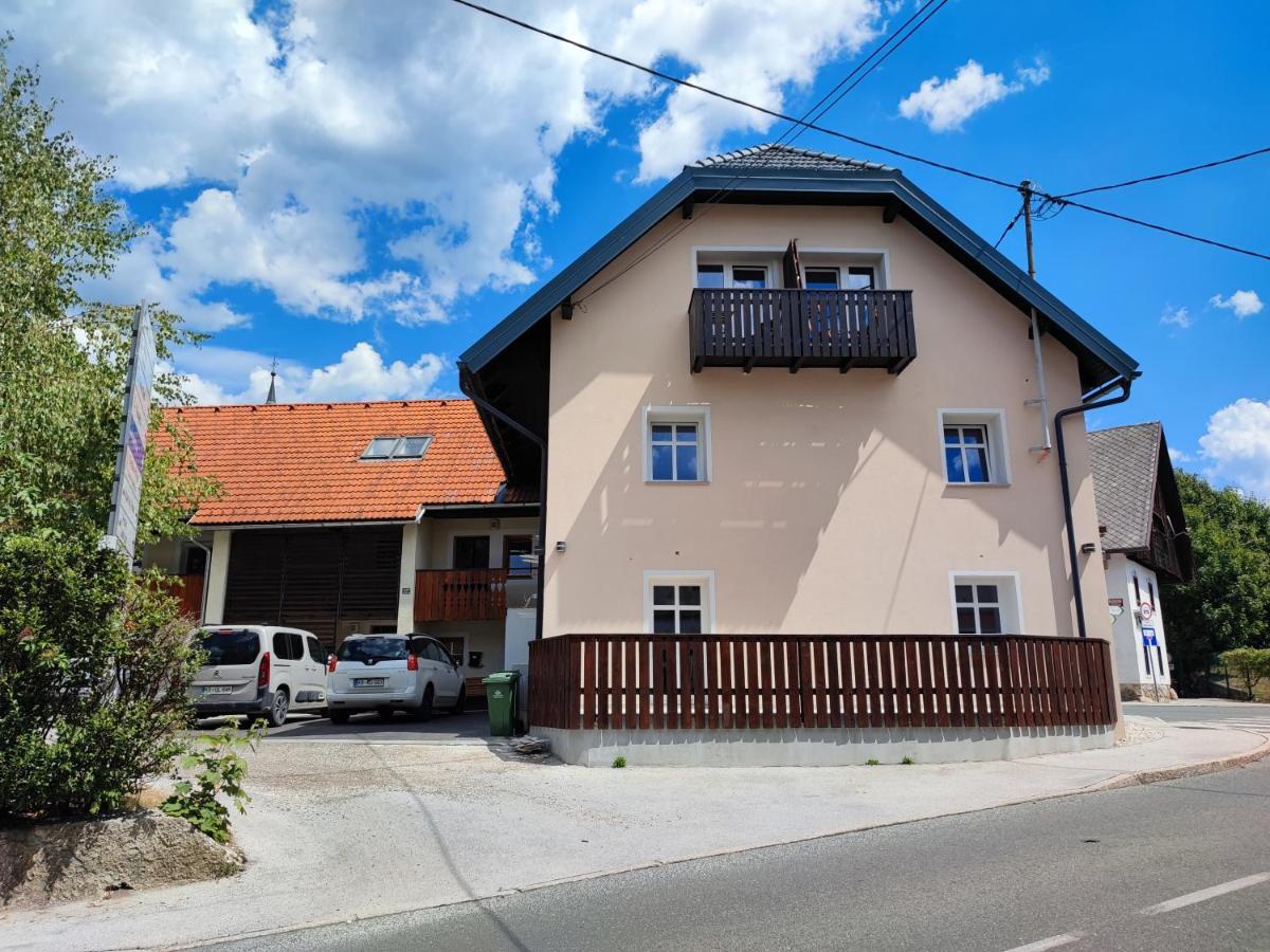 Corner House Apartments Near Lake Bled Radovljica Esterno foto